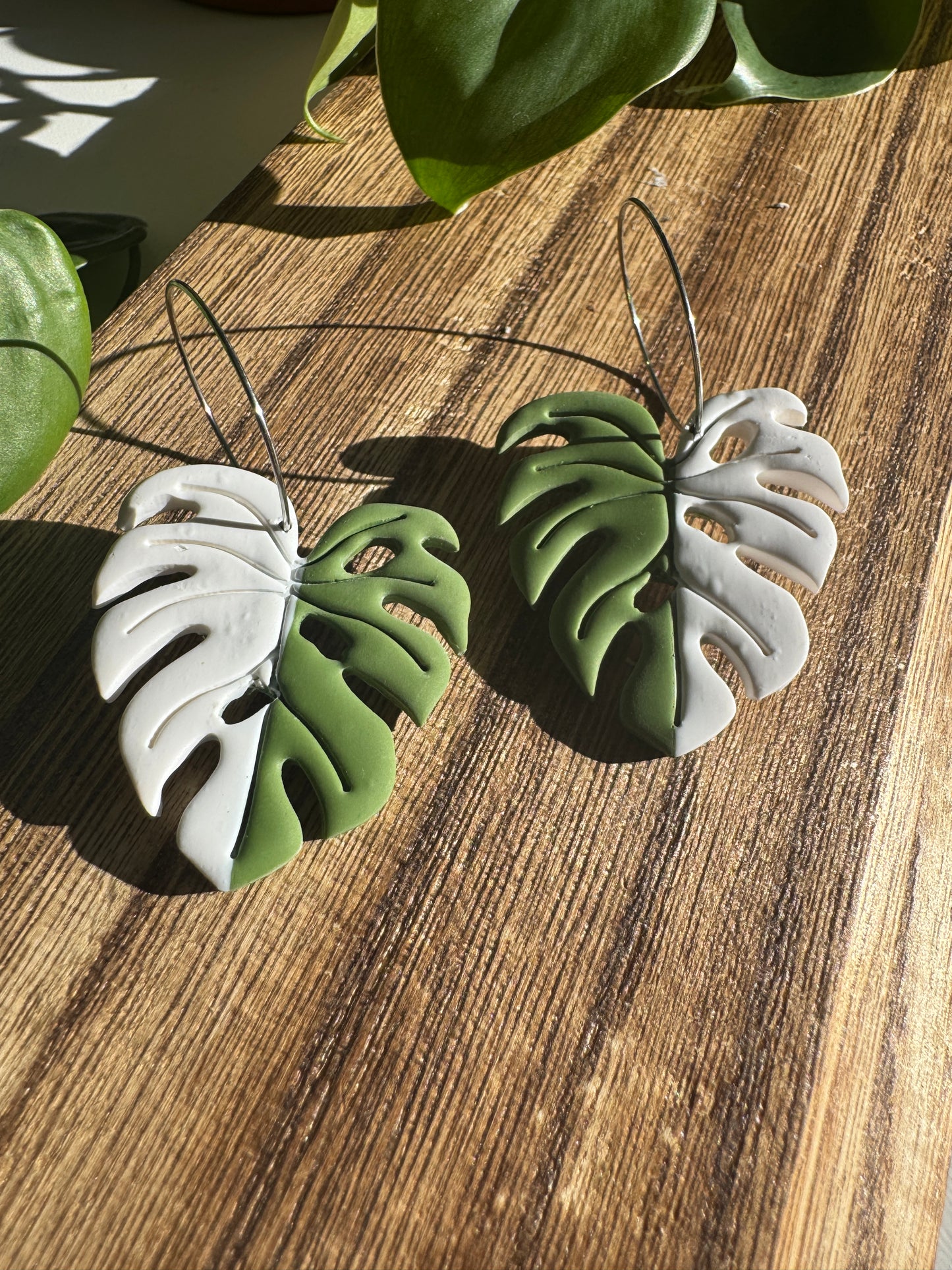 'Half Moon' Monstera Albo Earrings