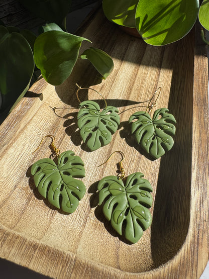 Tropical Monstera Leaf Earrings - Water Droplet Effect